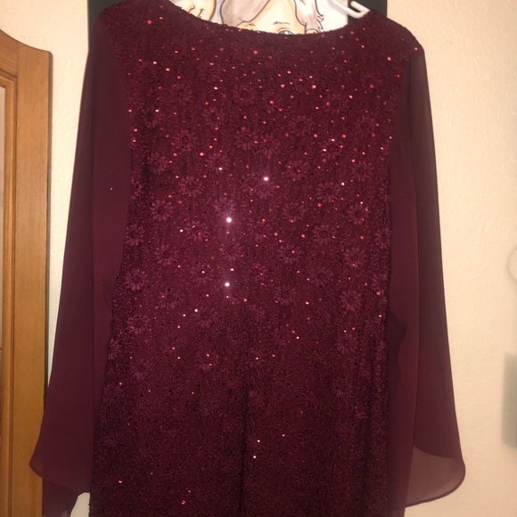 Dress - Picture 5 of 5